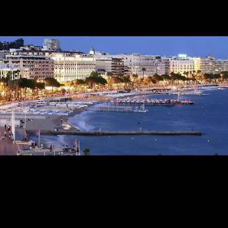 Centre 2p Rez-de-jardin * Cannes